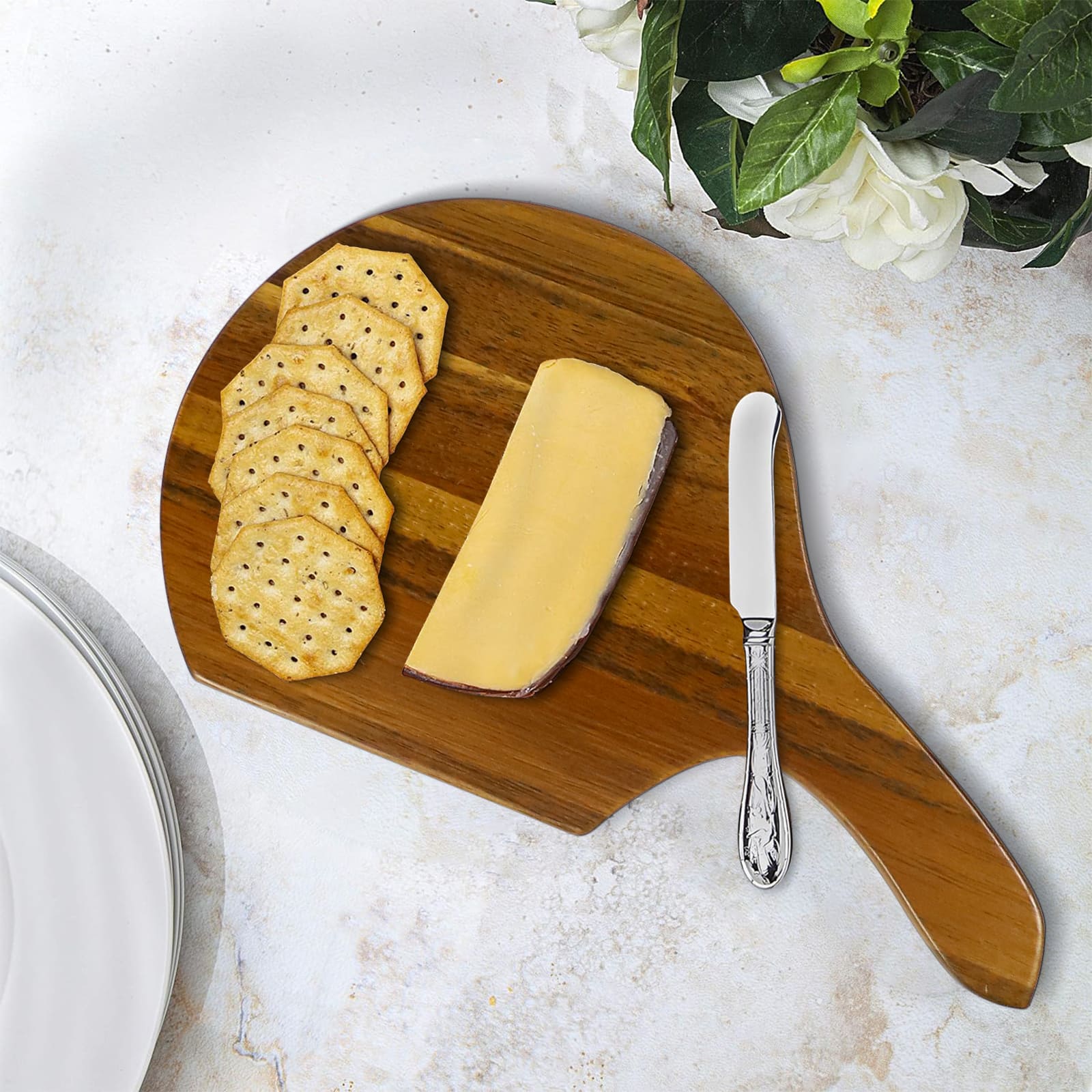Acacia Wood Cheese Board With Handle 14