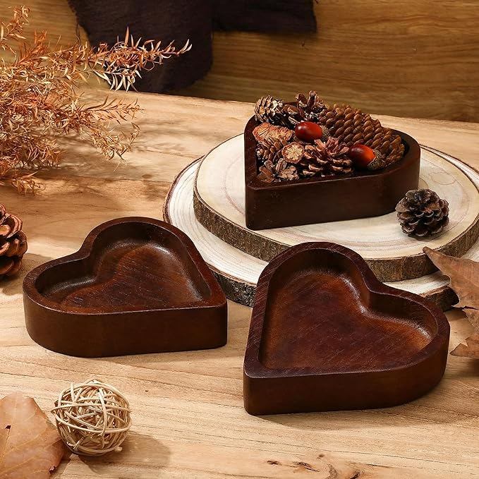 heart-shaped wooden bowl1 heart-shaped wooden bowl1